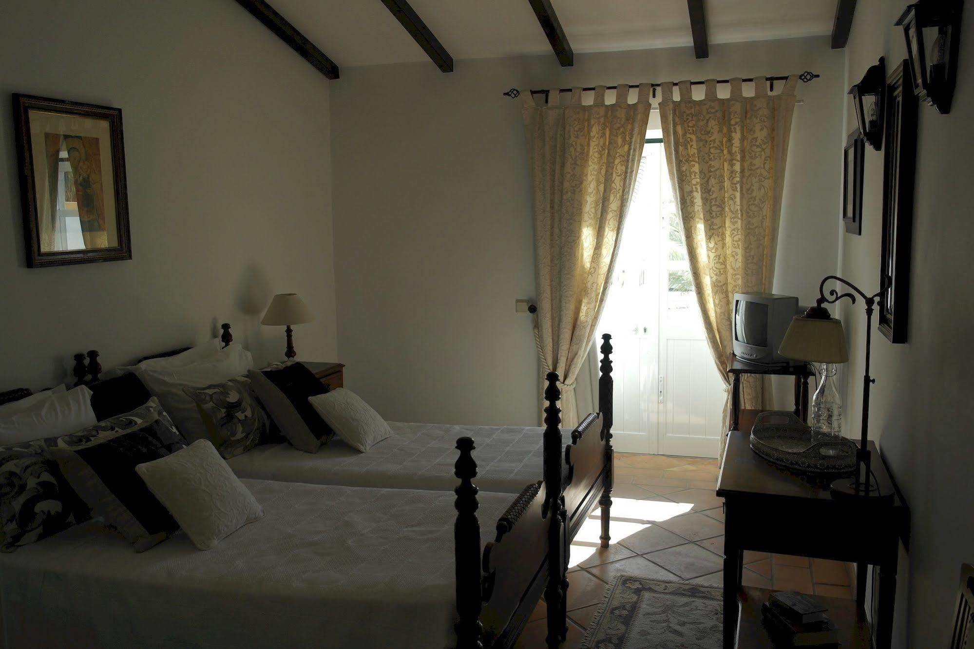 Casa De Estoi 호텔 외부 사진